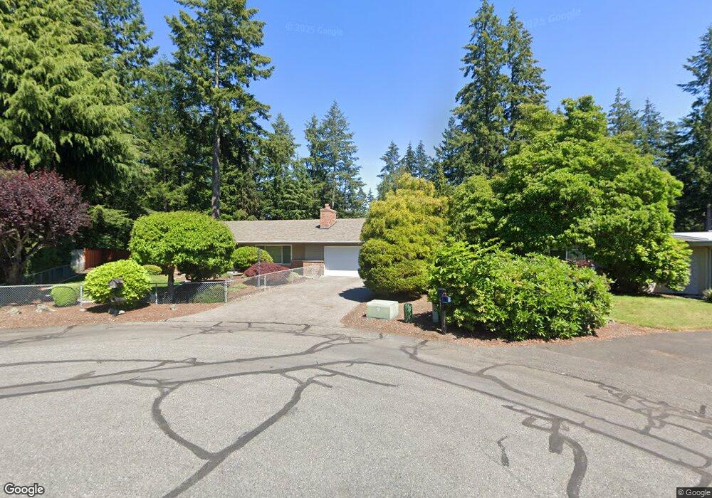 8501 49th St W, University Place, WA 98467 - photo 1