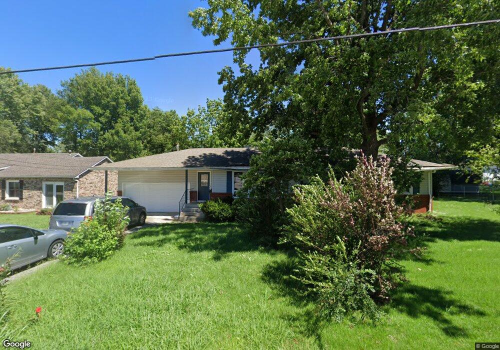 102 Missouri Ave, Nixa, MO 65714 - photo 1