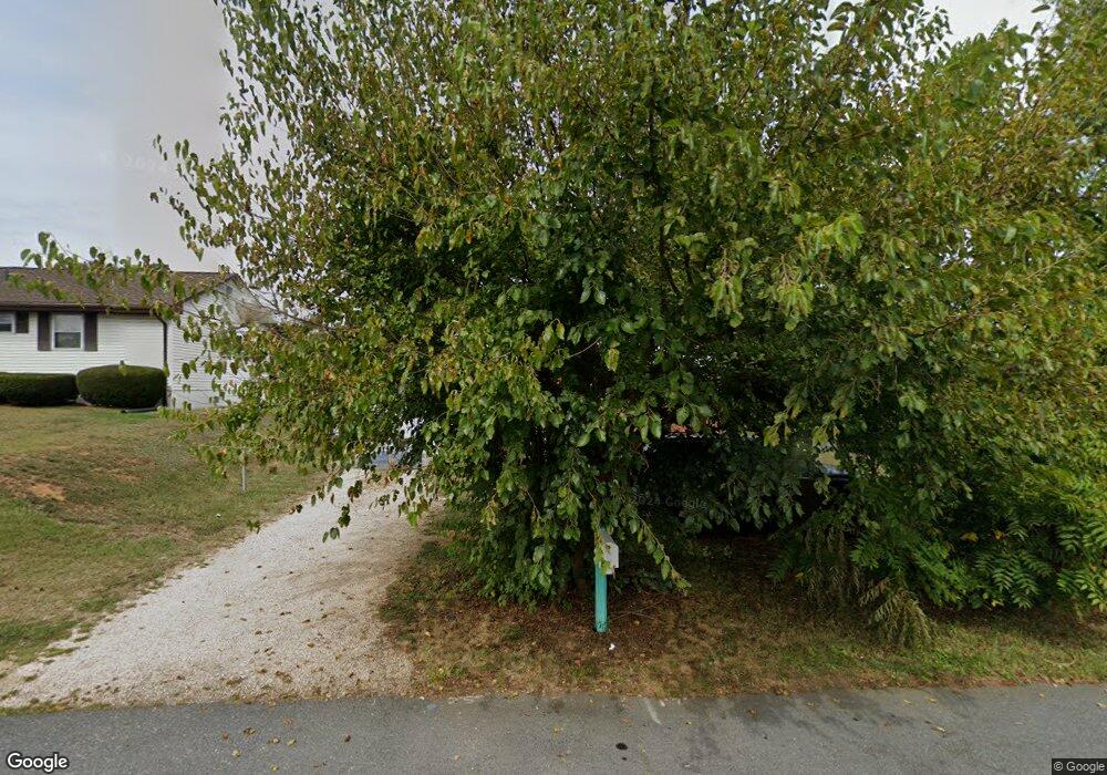 1452 Lyndhurst Rd, Waynesboro, VA 22980 - photo 1