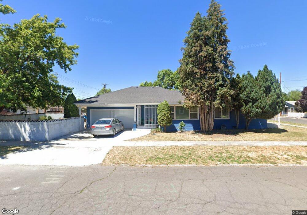 1300 Martin St, Klamath Falls, OR 97601 - photo 1