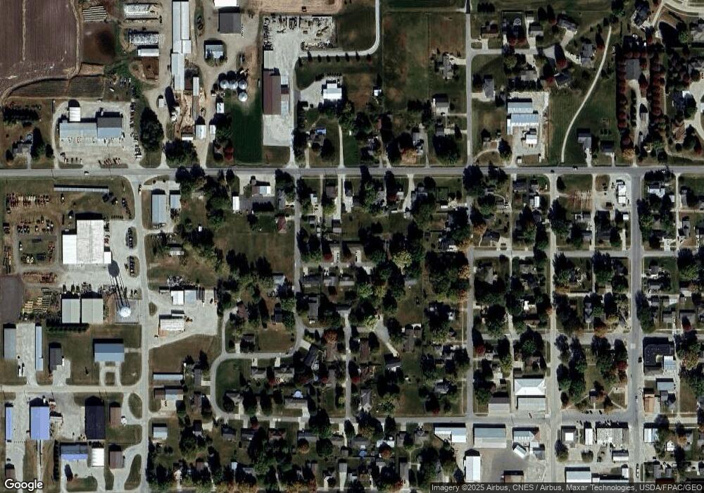 305 2nd St, Sully, IA 50251 - photo 1