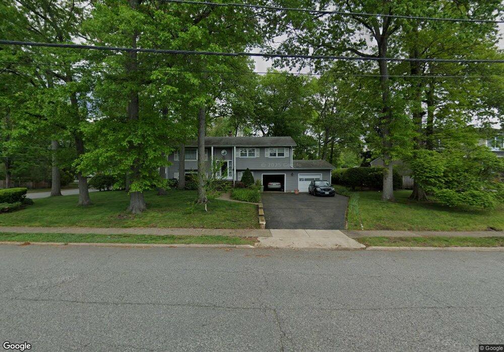 34 W Parkway, Pequannock, NJ 07440 - photo 1