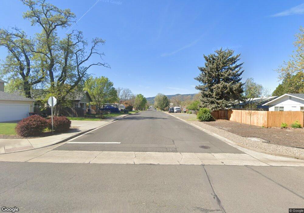 326 N Sixth 336 St, Central Point, OR - photo 1