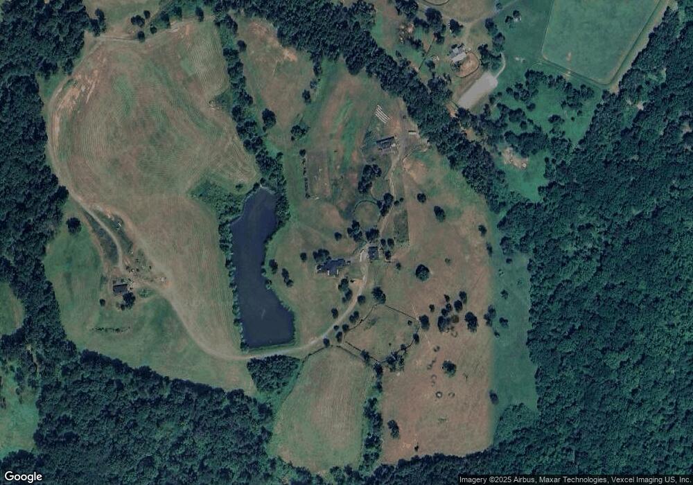 8945 N Wales Rd, Warrenton, VA 20186 - photo 1