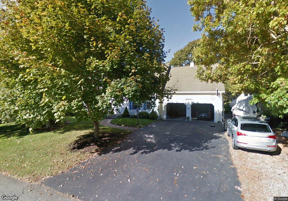 11 Sea Breeze Dr, Buzzards Bay, MA 02532 - photo 1