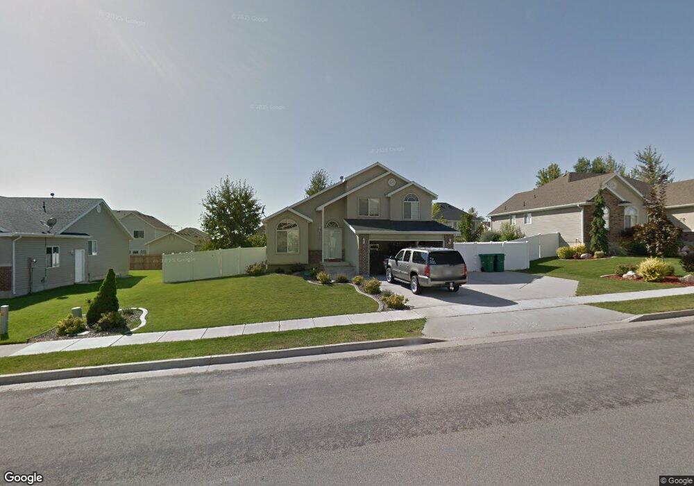 2241 N 10 W, Layton, UT 84041 - photo 1