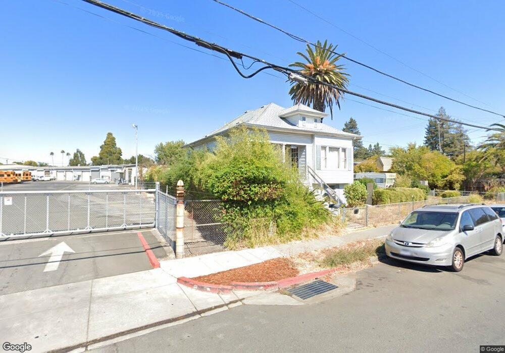 1320 Menlo Ave, Napa, CA 94558 - photo 1