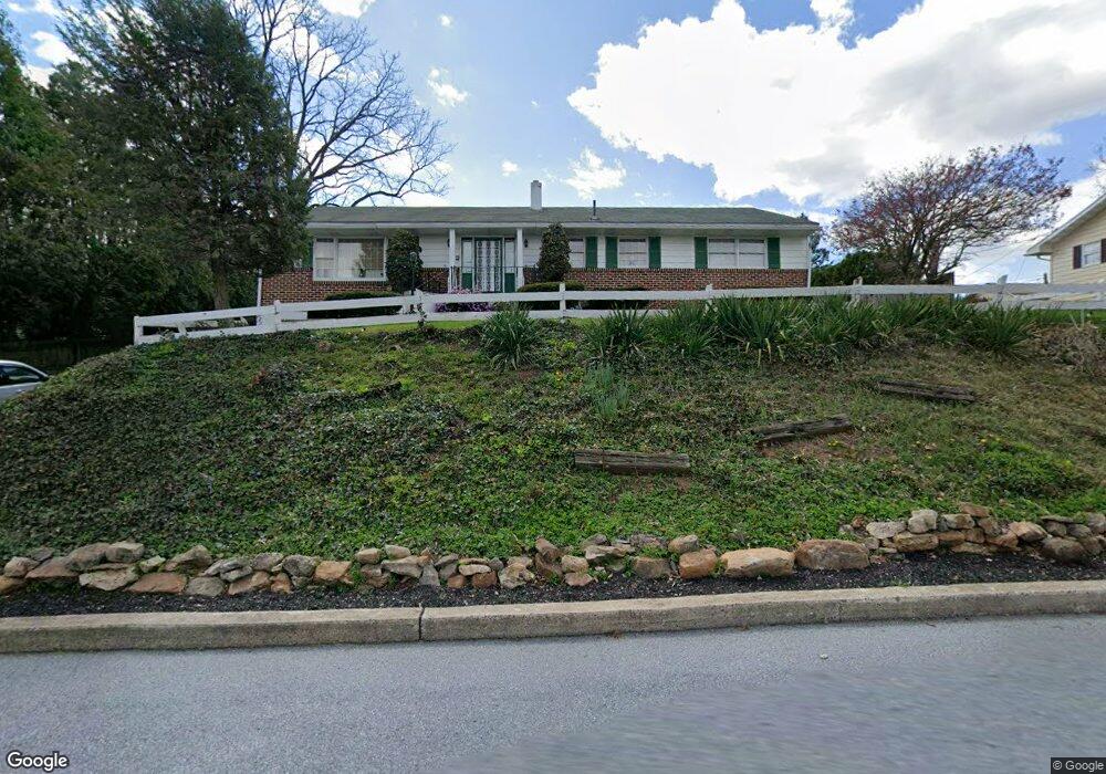 4010 Ardmore Ave, Reading, PA 19605 - photo 1