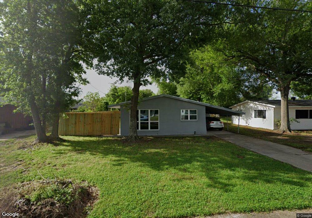 1508 Clover Dr, Lake Charles, LA 70607 - photo 1