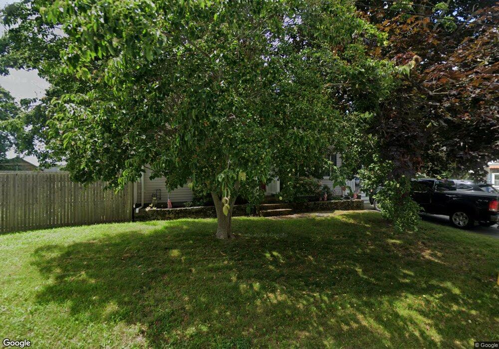 14 Wamsutta Ave, Acushnet, MA 02743 - photo 1