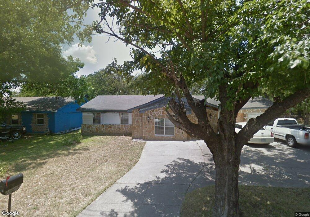 309 Mansfield Rd, Cleburne, TX 76031 - photo 1