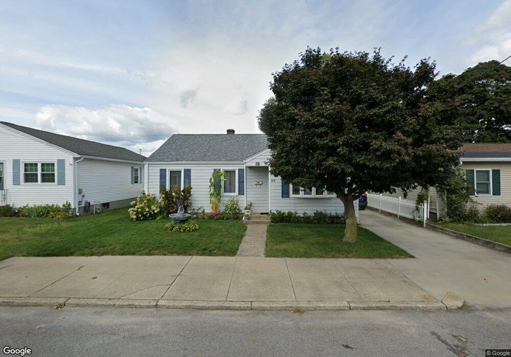 20 Benedict St, Pawtucket, RI 02861 - photo 1