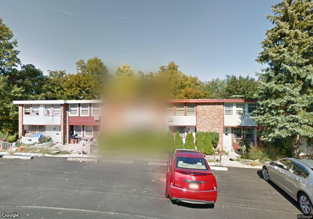 122 Rolling Way, Peekskill, NY 10566 - photo 1