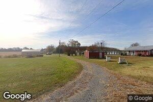 490 Lambs Ln, Warsaw, VA 22572