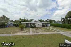 909 S Arnold Ave, Lantana, FL 33462