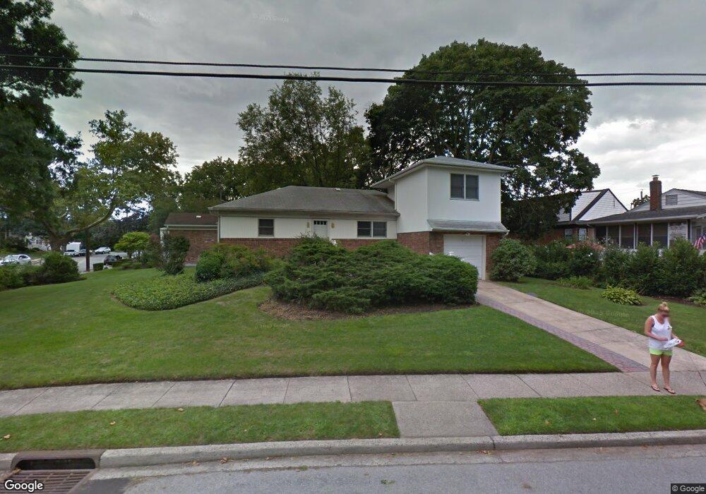 41 Stevenson Rd, Hewlett, NY 11557 - photo 1