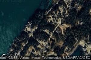 30 Hugh Ave, Bailey Island, ME 04003