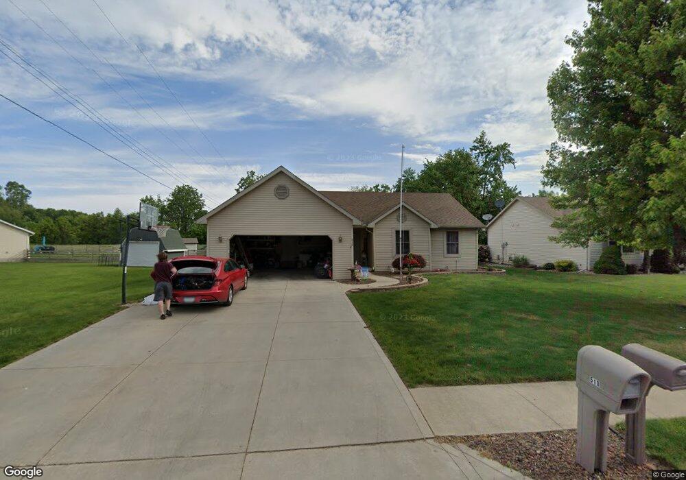 510 Chippewa Dr, Nappanee, IN 46550 - photo 1
