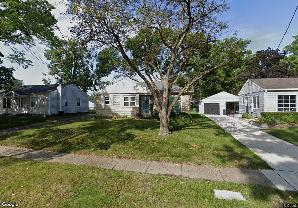 4042 40th St, Des Moines, IA 50310 - photo 1