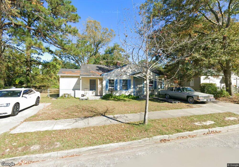 1302 E 54th St, Savannah, GA 31404 - photo 1