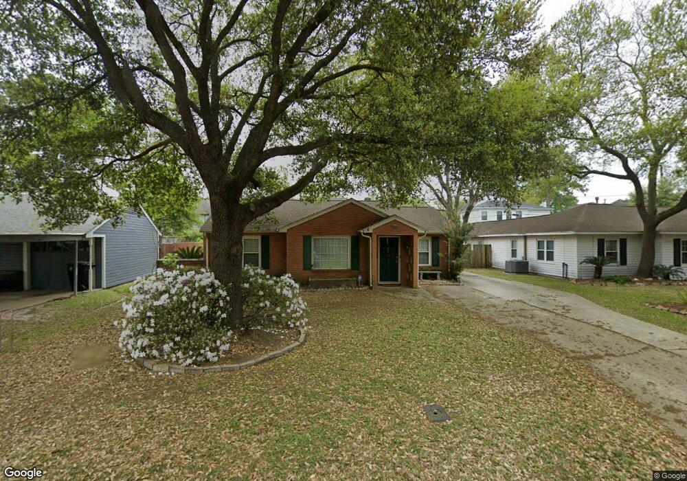 1607 Libbey Dr, Houston, TX 77018 - photo 1