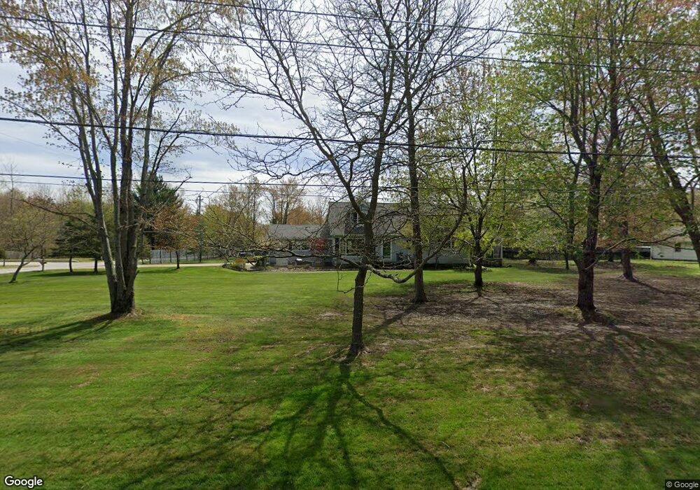 8078 Oakwood Dr, Willoughby, OH 44094 - photo 1