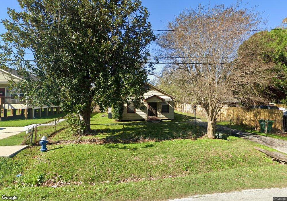 5521 Pickfair St, Houston, TX 77026 - photo 1