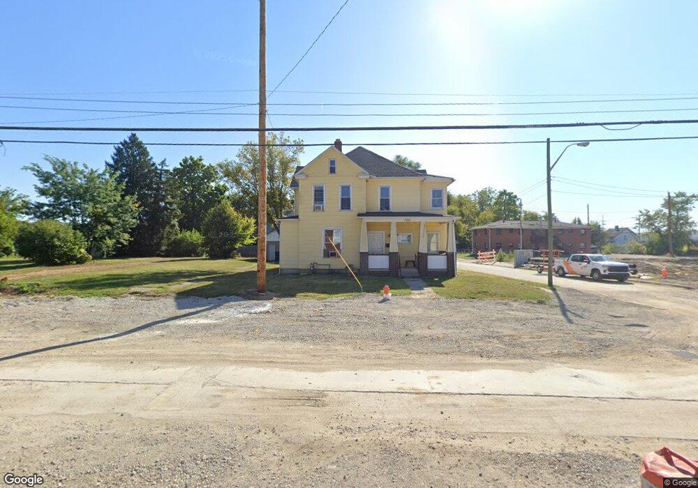 766 N Cassady Ave, Columbus, OH 43219 - photo 1