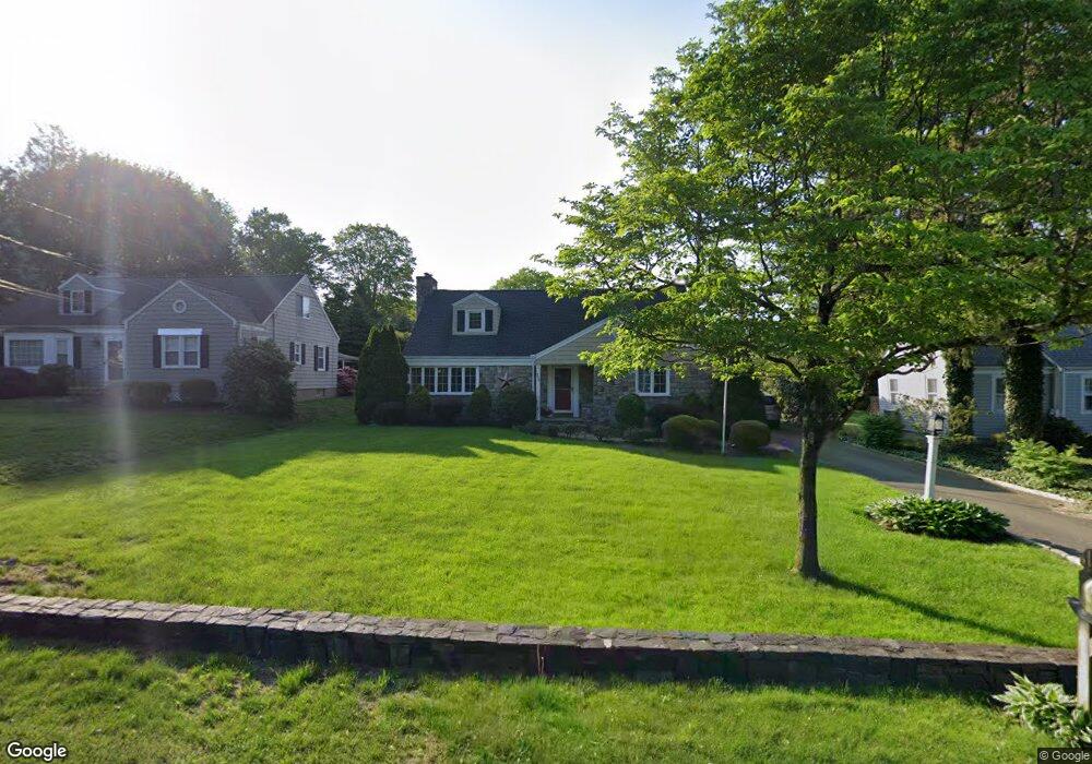 238 Edison Rd, Trumbull, CT 06611 - photo 1