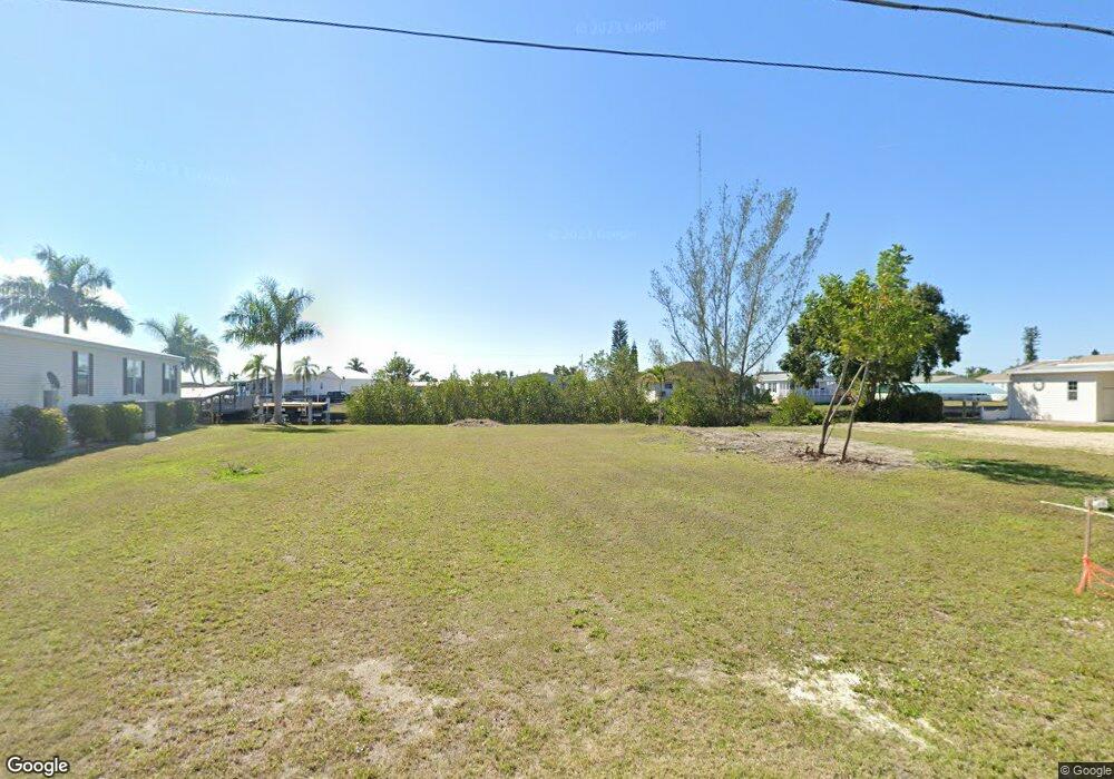 611 Hawaii Ct, Punta Gorda, FL 33950 - photo 1