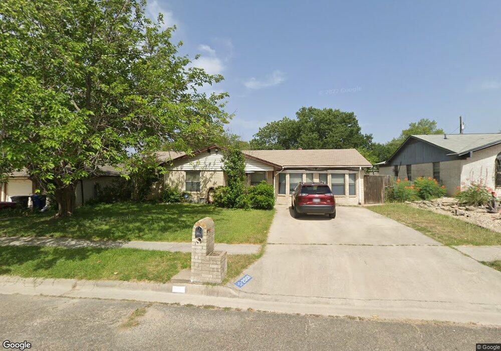 2001 Wayne St, Copperas Cove, TX 76522 - photo 1