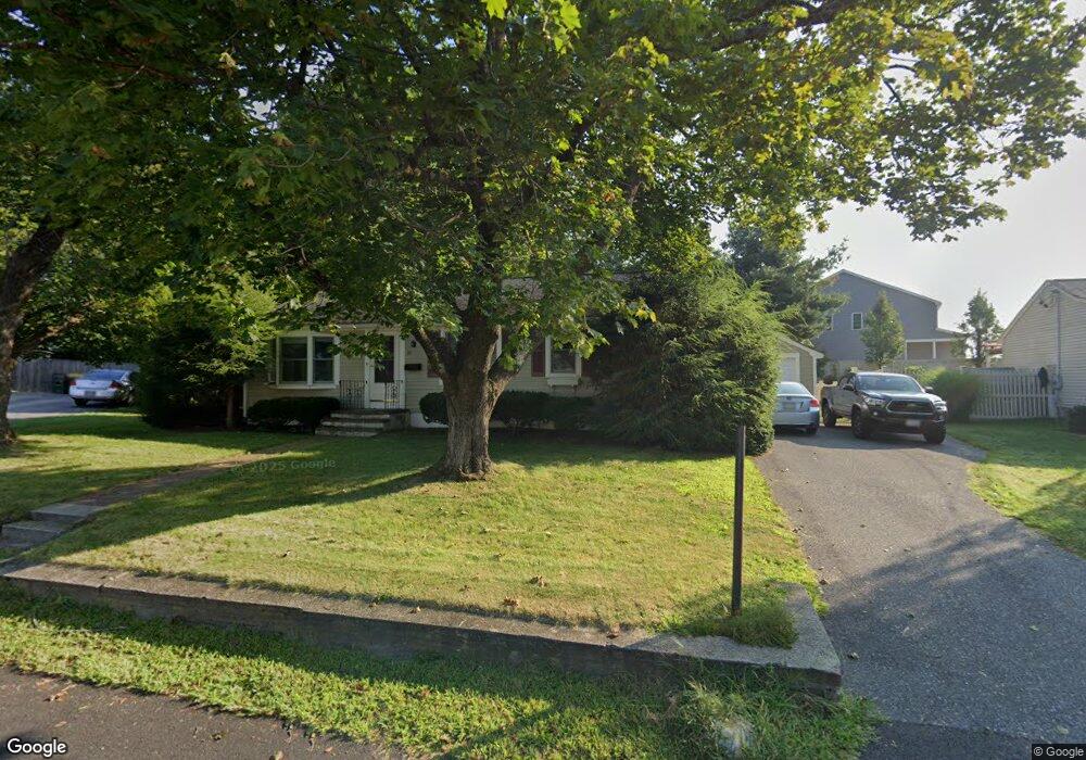 20 Chamberlain Rd, Bellingham, MA 02019 - photo 1