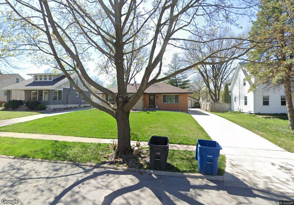 2618 35th St, Des Moines, IA 50310 - photo 1
