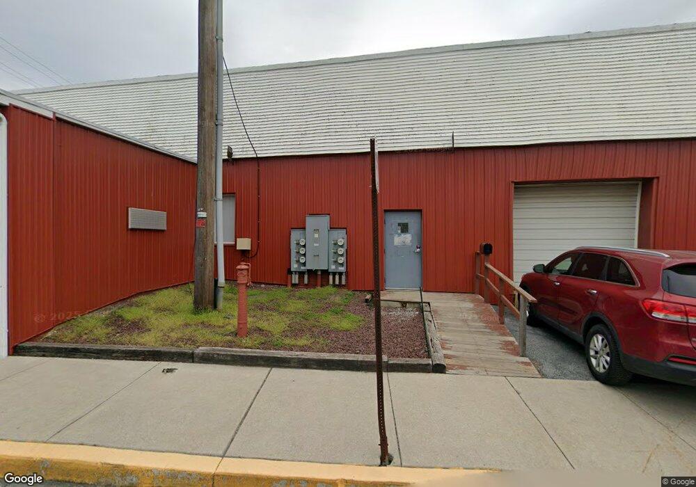 270 Grant St, New Holland, PA 17557 - photo 1