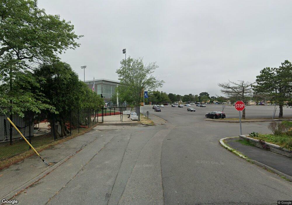 8-10 Atlantic unit 23, Marblehead, MA 01945 - photo 1