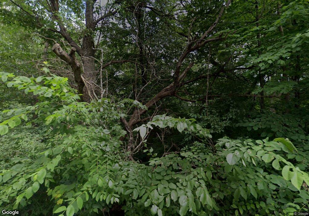 1600 Patterson Ln, Cedar Falls, IA 50613 - photo 1