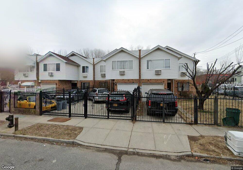 355 Beach Ave, Bronx, NY 10473 - photo 1