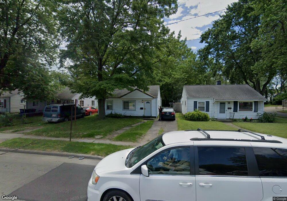 2711 W Laskey Rd, Toledo, OH 43613 - photo 1