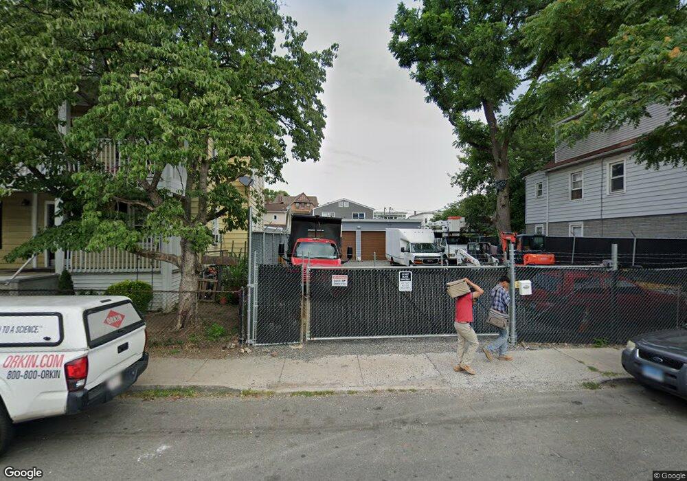 8 E Walnut St, Stamford, CT 06902 - photo 1