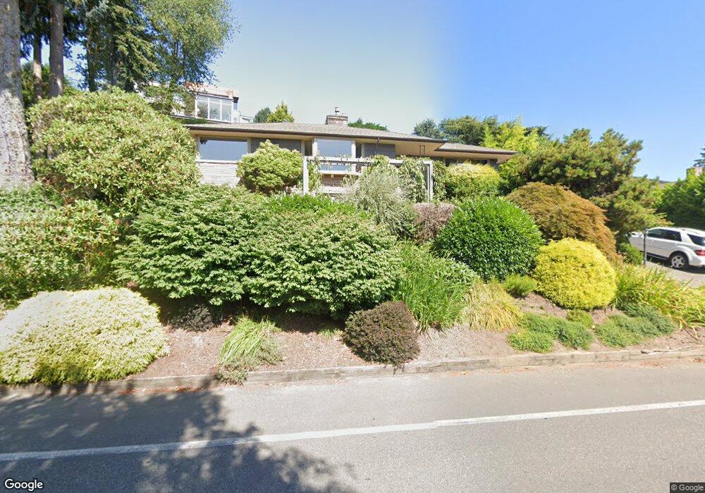 4259 E Mercer Way, Mercer Island, WA 98040 - photo 1