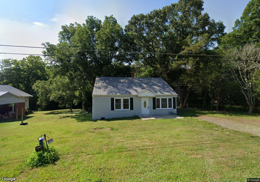 937 Brooklyn Avenue Extension, Ramseur, NC 27316 - photo 1