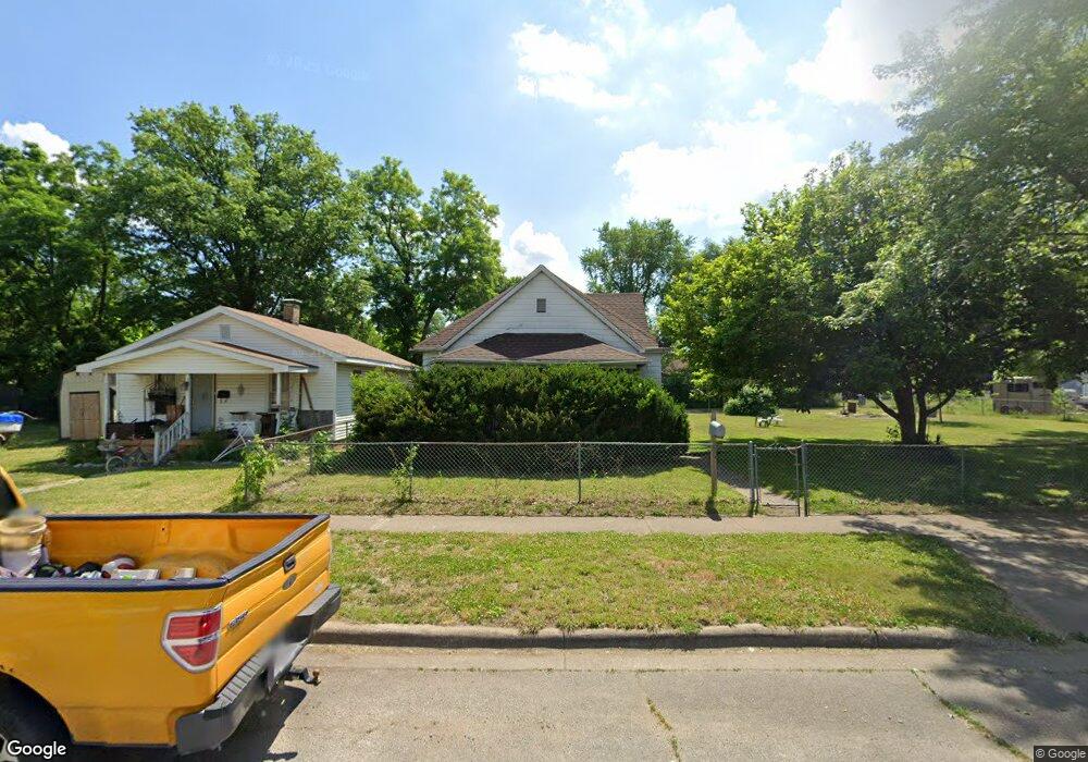 2019 N 21st St, Terre Haute, IN 47804 - photo 1