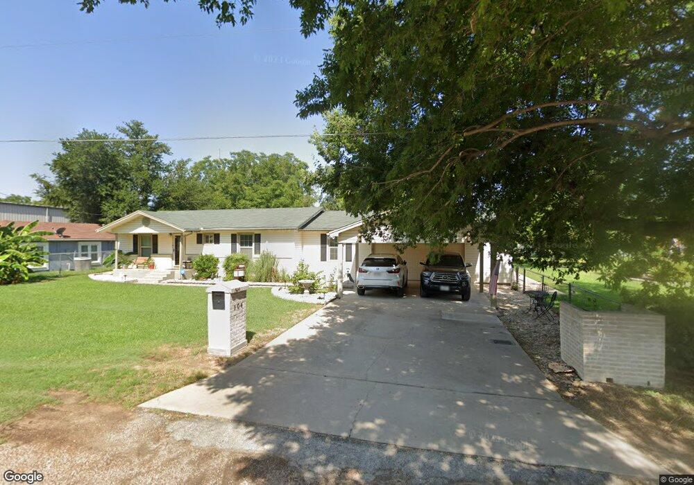 104 Ausborn, Eddy, TX 76524 - photo 1