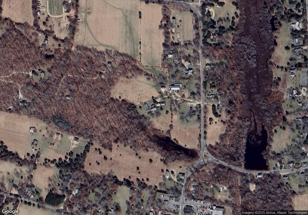 16 Whiting Farm Rd, Vineyard Haven, MA 02568 - photo 1