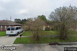 5617 Saint Matthew Cir, Violet, LA 70092