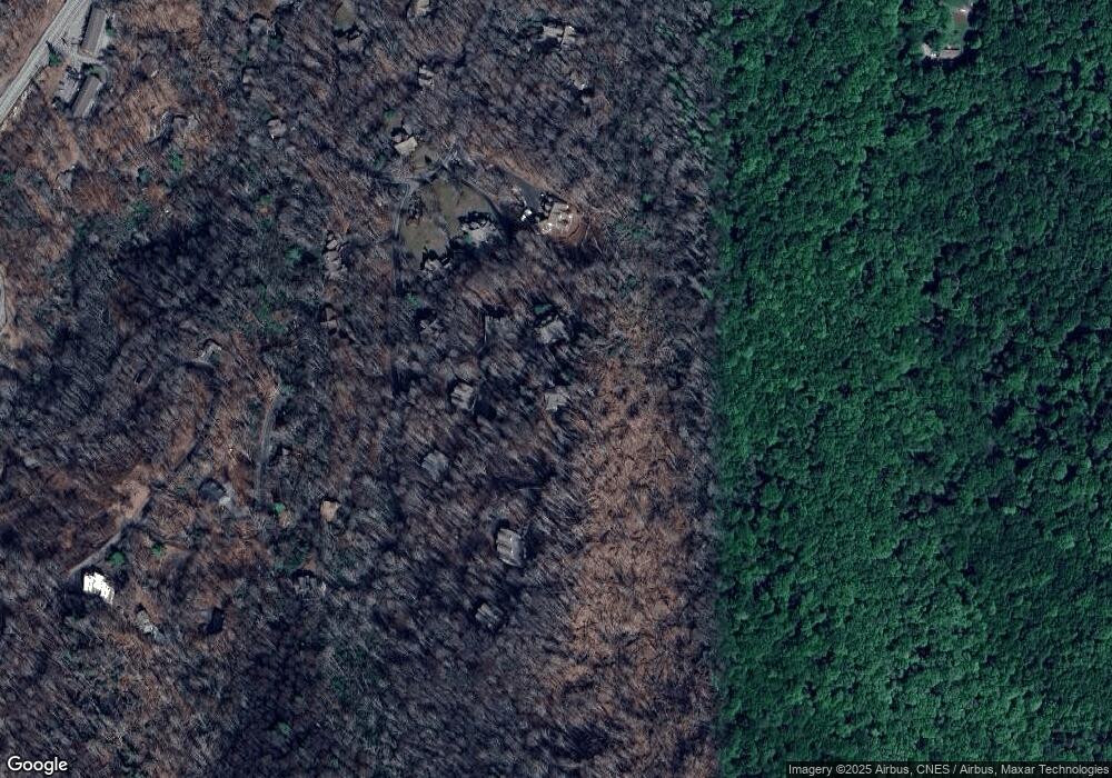 825 the Glens Blvd, Banner Elk, NC 28604 - photo 1