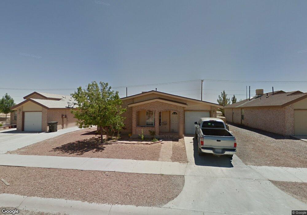 328 Tierra Linda Dr, Horizon City, TX 79928 - photo 1