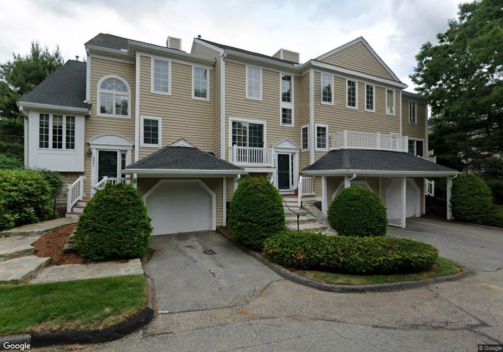 3902 Knightsbridge Close, Worcester, MA 01609 - photo 1