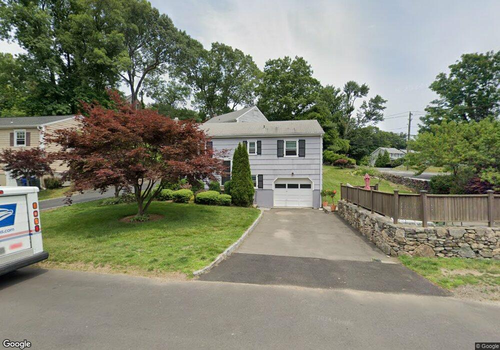 2 Buttonball Trail unit up, Norwalk, CT 06851 - photo 1