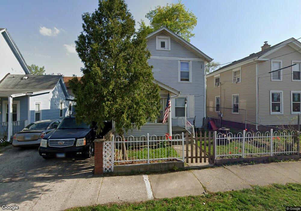 215 Ann St, Elgin, IL 60120 - photo 1